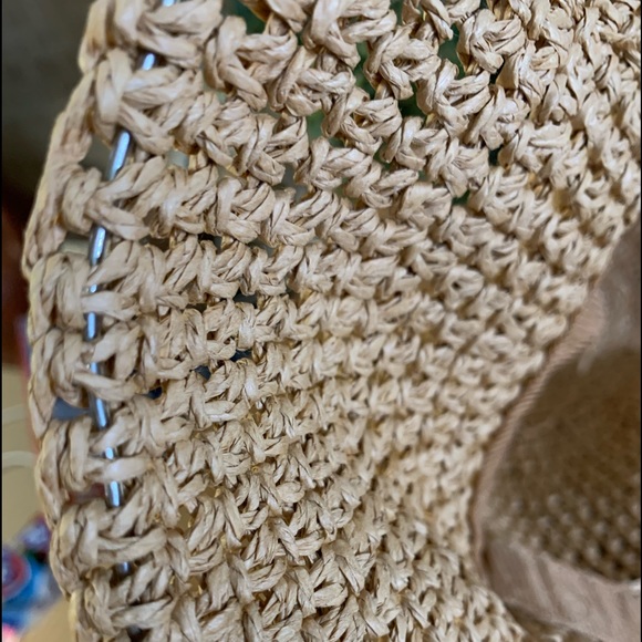 Khaki Flower Decor Straw Hat - Picture 8 of 11